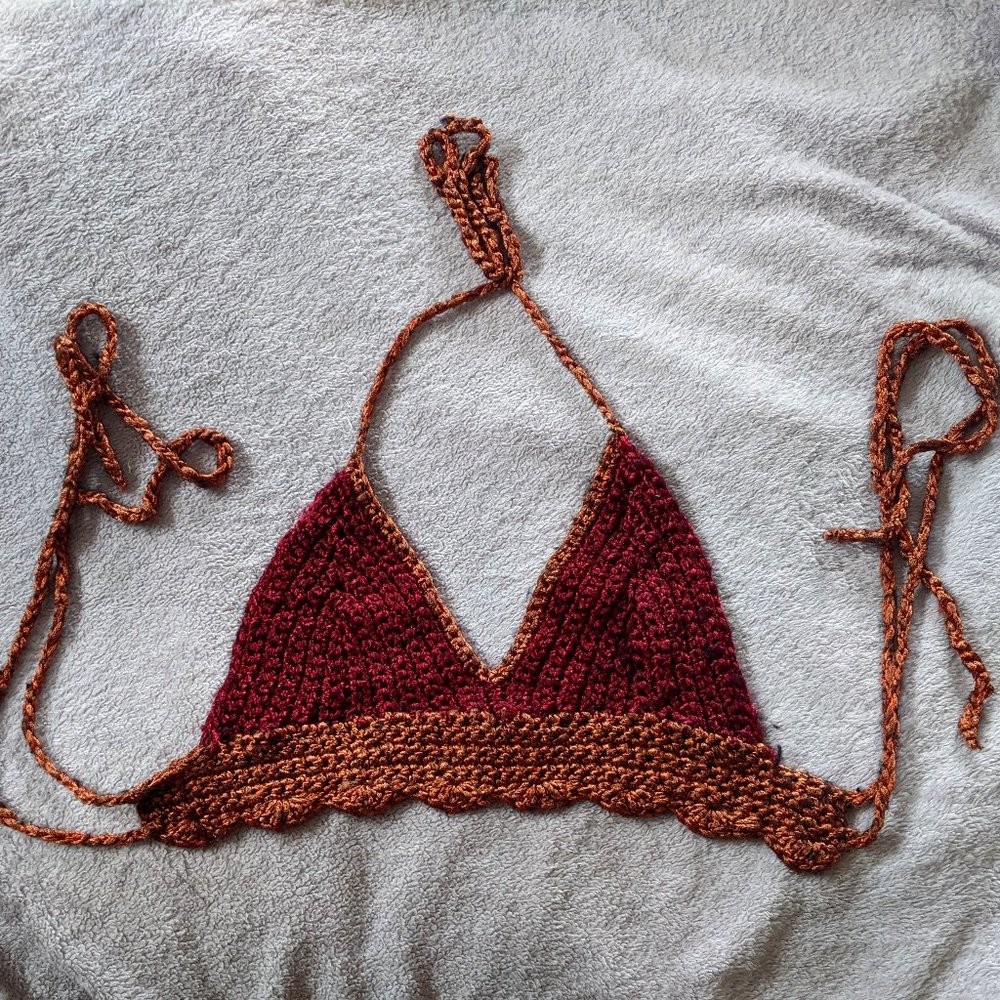 crochet triangle top